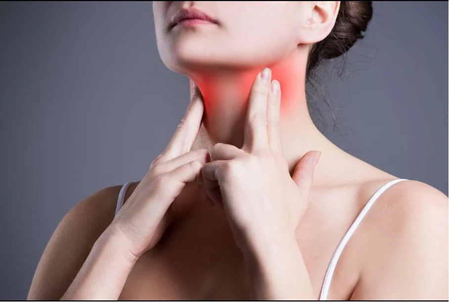 L'Angine : Causes, Symptômes et Traitements
